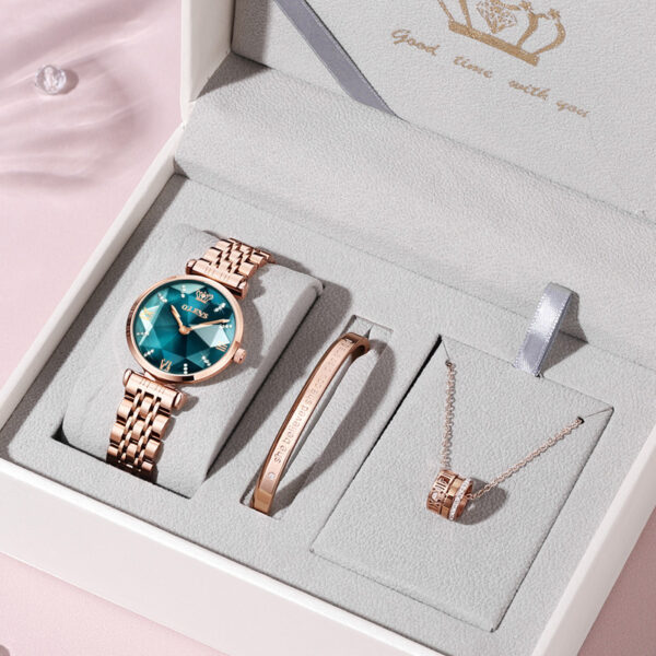 Ladies Waterproof Quartz Luxury Watch Set