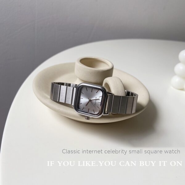 Cool Style All-matching Graceful Retro High Sense Fashion Simple Quartz Watch - Image 8