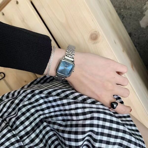 Cool Style All-matching Graceful Retro High Sense Fashion Simple Quartz Watch - Image 9