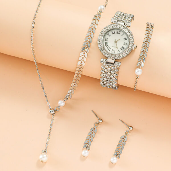 Diamond Women Watches Luxury Fashion Rhinestone Quartz Bracelet Wrist Watch For Women - Image 3