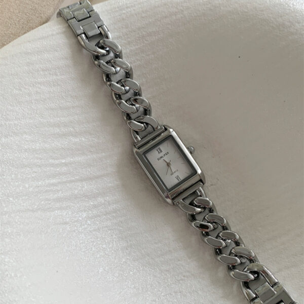 Classic Simple Design Chain Watch Female - Image 2